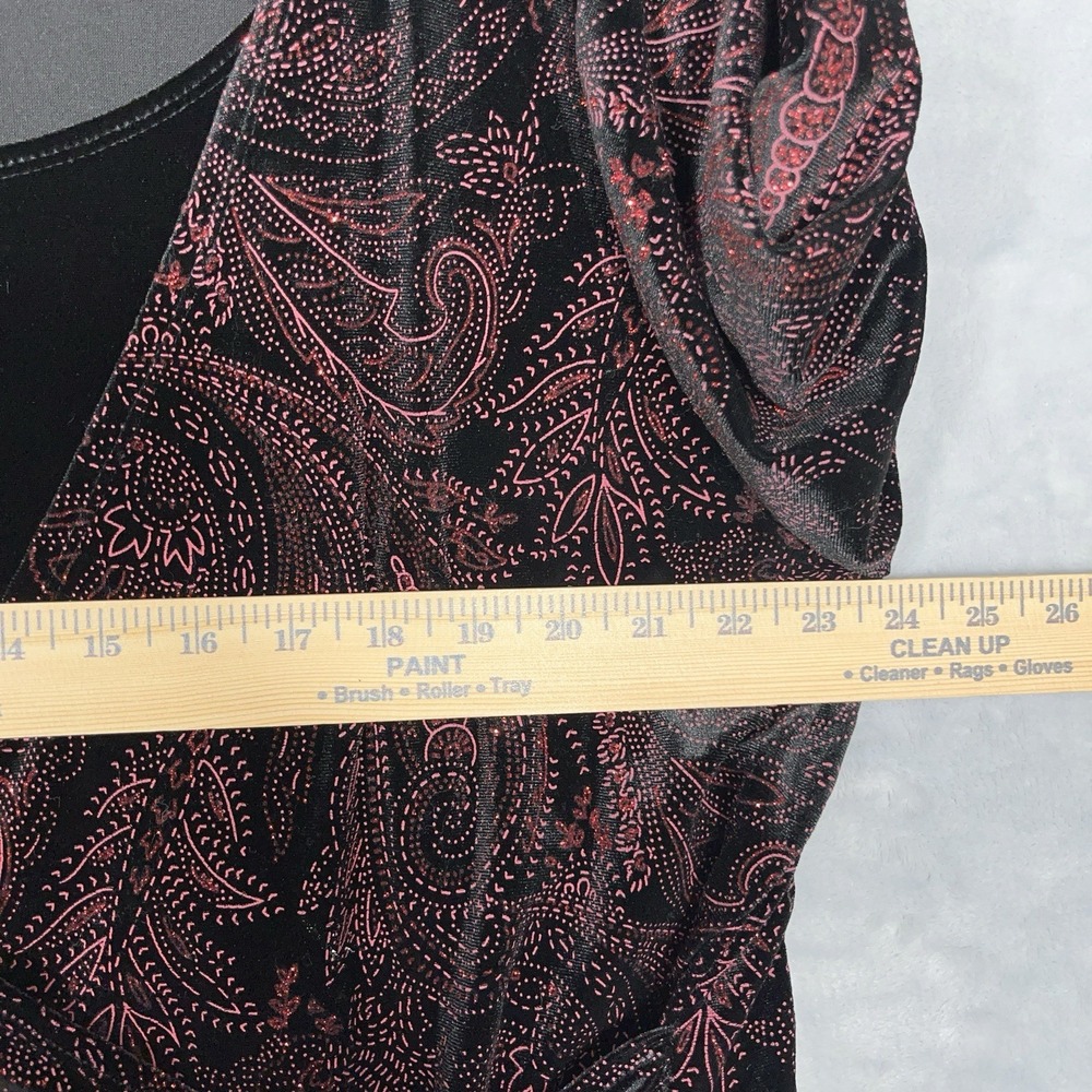 Notations Womens Velvet Faux Wrap Top 2X Black/Red Glitter Paisley Party Holiday - Picture 6 of 11